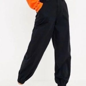Urban Outfitters BDG Black Balloon Baggy Pants with fitted high rise Sz S 26W